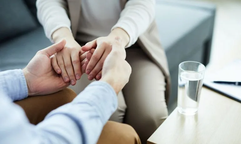 Choosing the Right Clinician for Your Immigration Psychological Evaluation